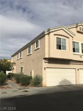 Photo #1: 2054669 Listing 