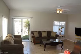 Photo #3: 2054669 Listing 