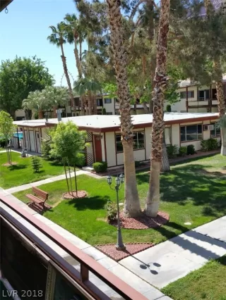 Photo #1: 2054677 Listing