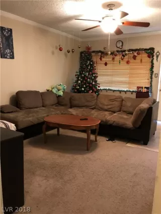 Photo #3: 2054677 Listing