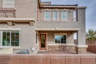 Photo #4: 2054703 Listing