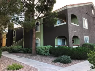 Photo #1: 2054768 Listing