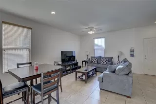 Photo #1: 2054789 Listing