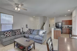 Photo #2: 2054789 Listing