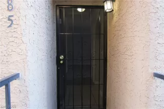 Photo #1: 2054864 Listing 