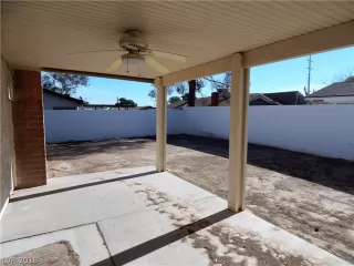 Photo #1: 2054942 Listing