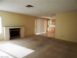 Photo #2: 2054942 Listing