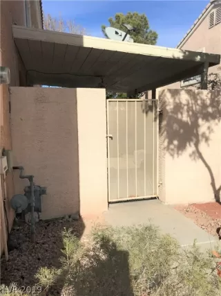 Photo #3: 2054961 Listing 