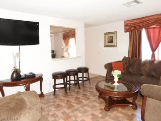 Photo #1: 2055026 Listing