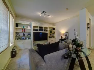 Photo #1: 2055050 Listing 