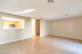 Photo #5: 2055057 Listing