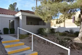 Photo #3: 2055120 Listing