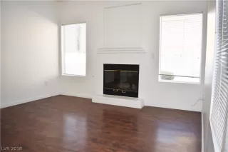 Photo #5: 2055120 Listing