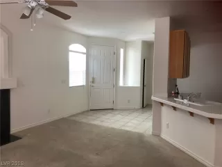 Photo #3: 2055143 Listing