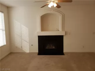 Photo #5: 2055143 Listing