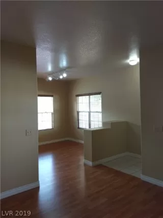 Photo #4: 2055171 Listing