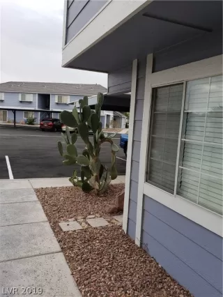 Photo #3: 2055193 Listing 