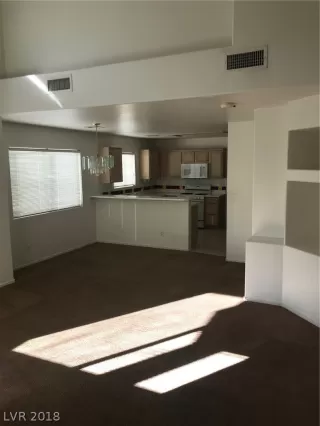 Photo #4: 2055195 Listing 