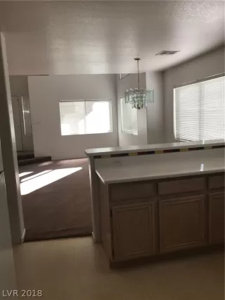 Photo #6: 2055195 Listing 