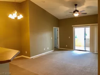 Photo #4: 2055207 Listing