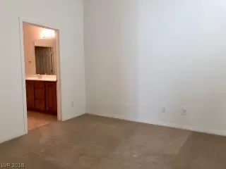 Photo #5: 2055207 Listing