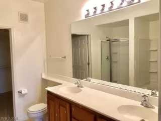 Photo #6: 2055207 Listing