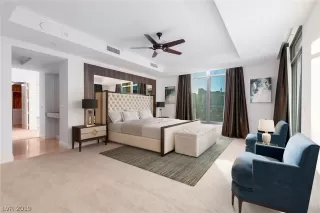 Photo #1: 2055264 Listing