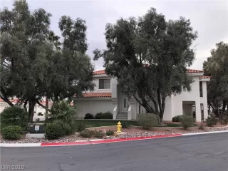 Photo #6: 2055290 Listing