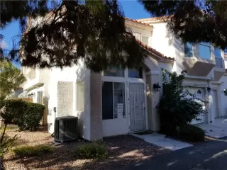 Photo #1: 2055319 Listing 