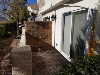 Photo #2: 2055319 Listing 