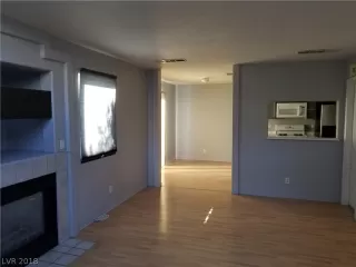 Photo #3: 2055319 Listing 