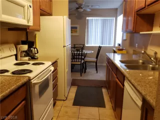 Photo #2: 2055437 Listing