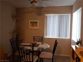 Photo #6: 2055437 Listing