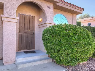 Photo #2: 2055442 Listing