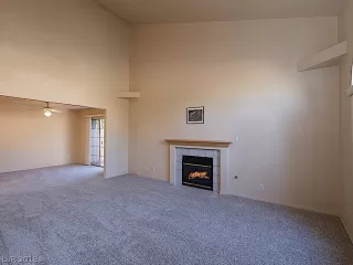Photo #4: 2055442 Listing