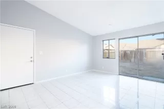 Photo #2: 2055449 Listing 