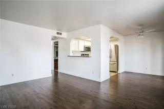 Photo #2: 2055461 Listing