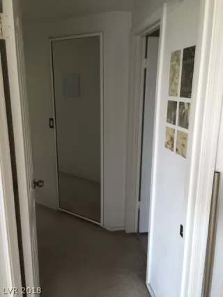 Photo #3: 2055646 Listing 