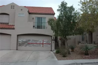 Photo #1: 2055710 Listing