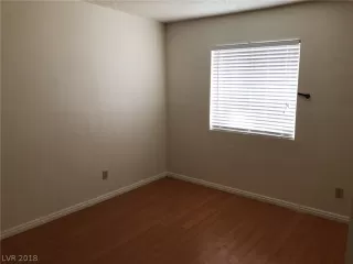 Photo #5: 2055712 Listing 