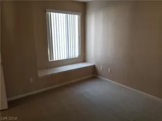 Photo #5: 2055744 Listing