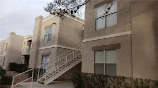 Photo #3: 2055753 Listing