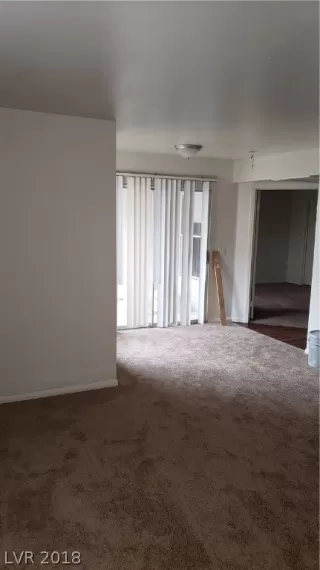 Photo #6: 2055753 Listing