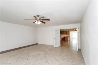 Photo #2: 2055808 Listing