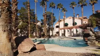 Photo #1: 2055831 Listing 