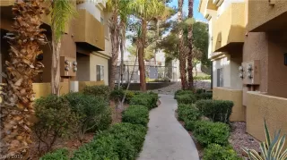 Photo #1: 2055840 Listing 