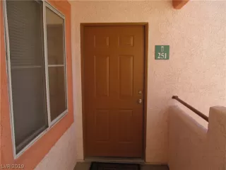 Photo #2: 2055985 Listing 