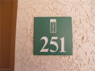 Photo #3: 2055985 Listing 