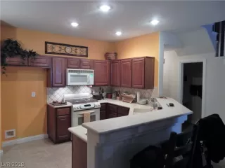 Photo #2: 2055999 Listing