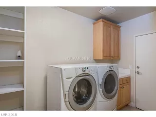Photo #1: 2056022 Listing 